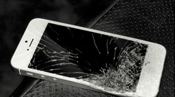 Kako sami možete ukloniti ogrebotine sa mobilnog telefona ili tableta