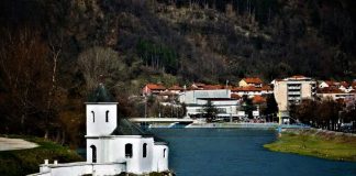 Katolički vernici proslavljaju rođenje Isusa Hrista – Božić