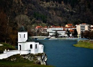 Katolički vernici proslavljaju rođenje Isusa Hrista – Božić