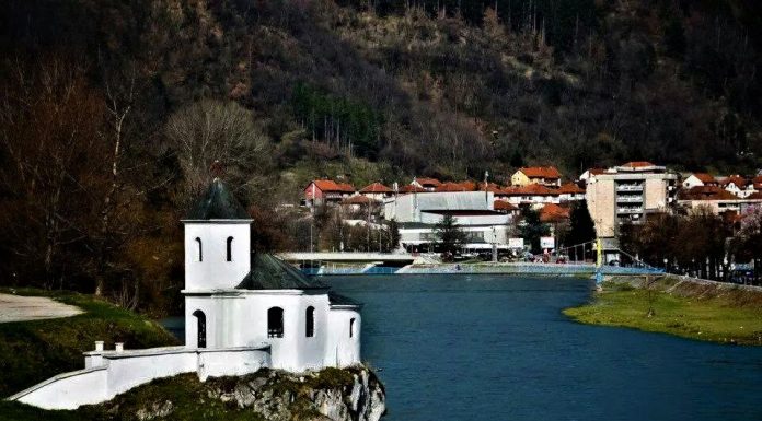 Katolički vernici proslavljaju rođenje Isusa Hrista – Božić