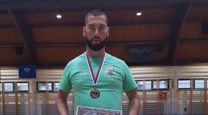 Hamed Podbićanin osvojio treće mesto na turniru u stonom tenisu