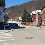 Podela sredstava za dezinfekciju u sredu ispred Doma kulture