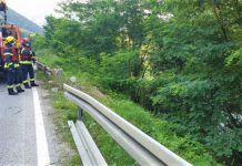 Automobil sleteo u Lim kod Džurovskog mosta Foto: Alem Rovcanin