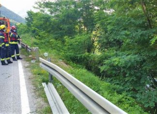 Automobil sleteo u Lim kod Džurovskog mosta Foto: Alem Rovcanin