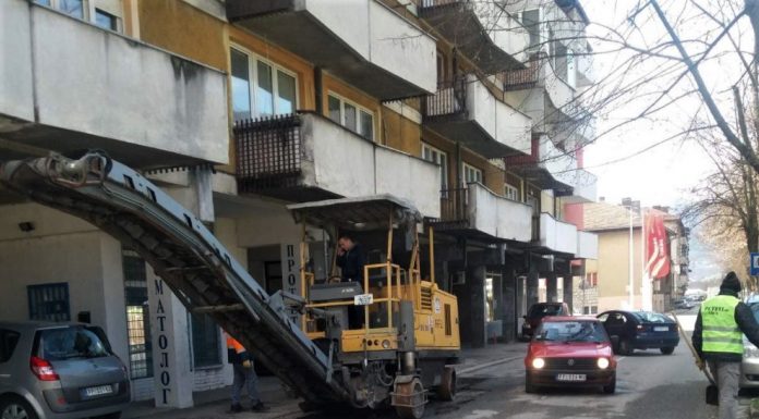 Počelo krpljenje rupa u Prijepolju