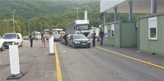 Maloletni državljani Srbije u Crnu Goru mogu putovati samo uz ličnu kartu ili pasoš